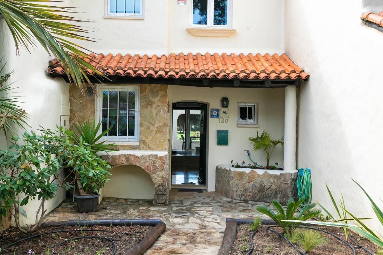 Charming Villa Golf & Beach Cascais Bagian luar foto